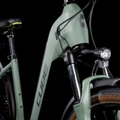 Cube Touring Hybrid ONE 500 Easy Entry Green´n´sharpgreen 11 Cube Touring Hybrid ONE 500 Easy Entry Green´n´sharpgreen -Vélo Soldes 531062 D4jR2B2h5vnElnP
