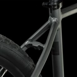 Cube Nature Graphite´n´black -Vélo Soldes 645100 D 01