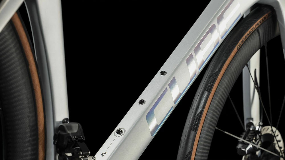 Cube Agree C:62 SLT Silver´n´black 7 Cube Agree C:62 SLT Silver´n´black – Image 5