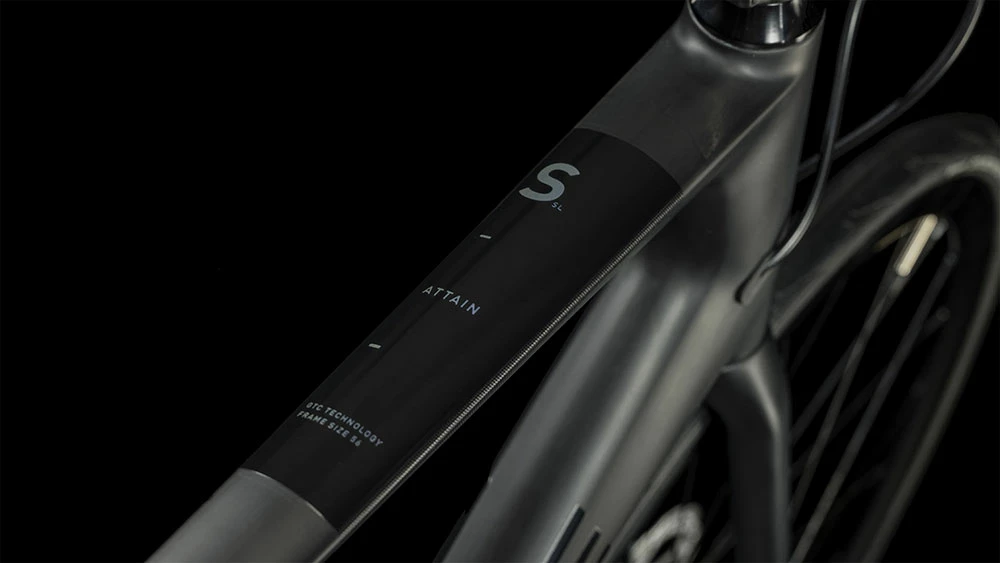 Cube Attain GTC SLX Carbon´n´black 4 Cube Attain GTC SLX Carbon´n´black – Image 2