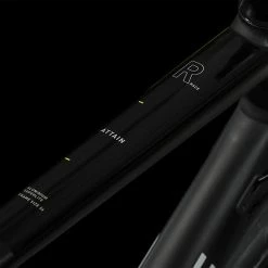 Cube Attain Race Black´n´white -Vélo Soldes Attain Race black n white 676300 2