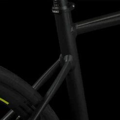 Cube Attain Race Black´n´white -Vélo Soldes Attain Race black n white 676300 5