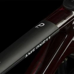 Cube AMS ONE11 C:68X Pro 29 Liquidred´n´carbon -Vélo Soldes CUBE AMS ONE11 C68X Pro 29 liquidred n carbon 1