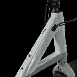 Cube Compact Hybrid 500 Grey´n´white 10 Cube Compact Hybrid 500 Grey´n´white -Vélo Soldes CUBE Compact Hybrid 500 grey n white 689100 3