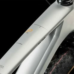 Cube Elite C:62 Pro Silver'n'carbon -Vélo Soldes CUBE Elite C62 Pro silver n carbon 617050 3