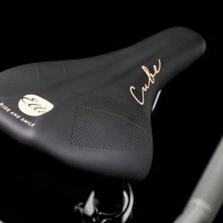 Cube Ella 240 Lunar´n´salmon -Vélo Soldes CUBE Ella 240 lunar n salmon 623610 4