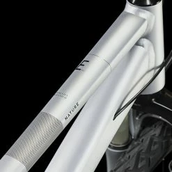 Cube Nature EXC Lady Polarsilver´n´black -Vélo Soldes CUBE Nature EXC Lady polarsilver n black 645200 2