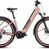 Cube Reaction Hybrid Pro 750 Allroad Easy Entry Blushrose´n´silver -Vélo Soldes CUBE Reaction Hybrid Pro 750 Allroad Easy Entry blushrose n silver 634173 1