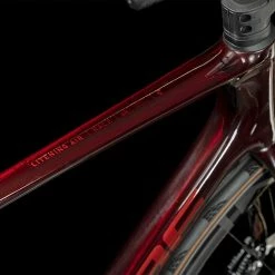 Cube Litening AIR C:68X Race Liquidred´n´carbon -Vélo Soldes Cube Litening AIR C68X Race liquidred n carbon 679500 2