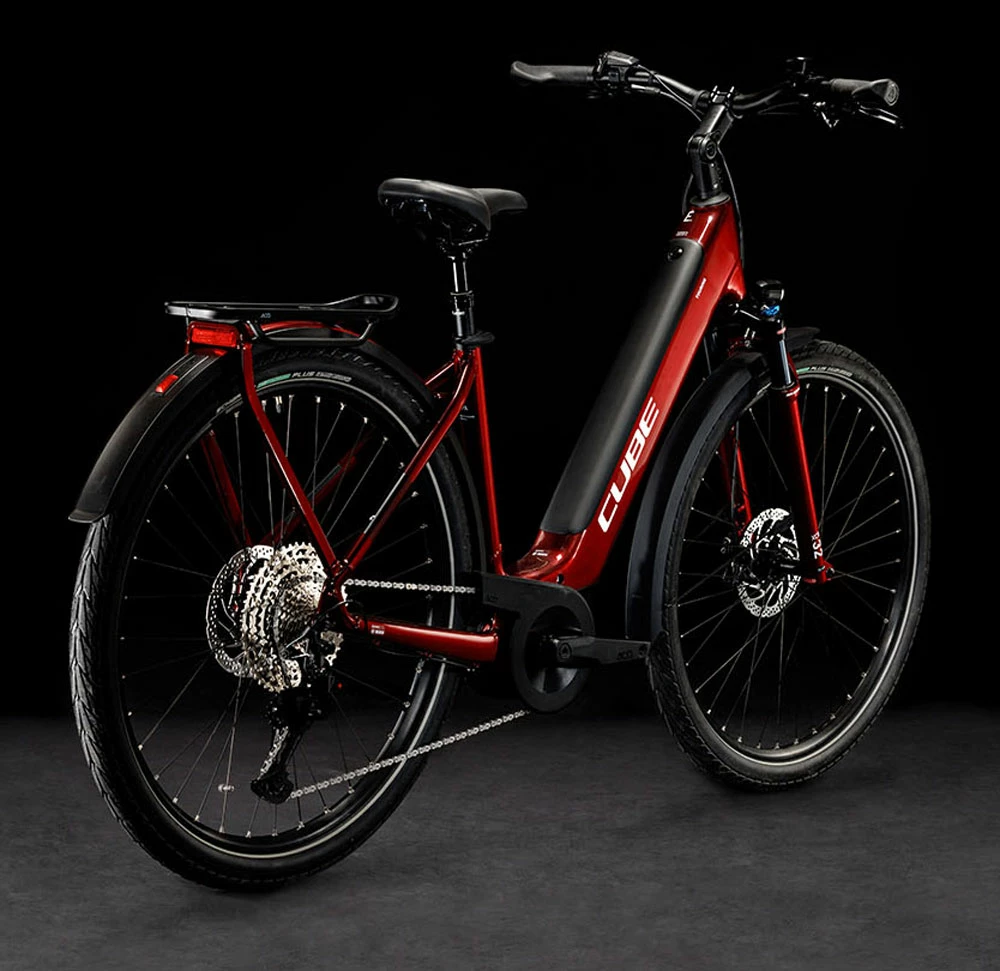 Vélo Soldes 33 Vélo Soldes -Vélo Soldes cube 631162 20119026 Touring Hybrid EXC 625 Easy Entry red n white 2