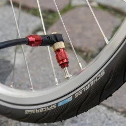 Pompe à Pied Vélo Sport Floor Drive - Lezyne 11 Pompe à Pied Vélo Sport Floor Drive - Lezyne -Vélo Soldes pompe a pied velo sport floor drive lezyne 3